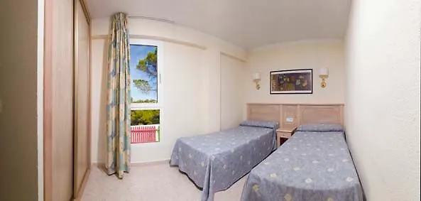 Hotel Apartamentos Paradise Beach (Adults Only) Portinatx