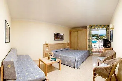 Apartamentos Paradise Beach (Adults Only) Portinatx Hotel