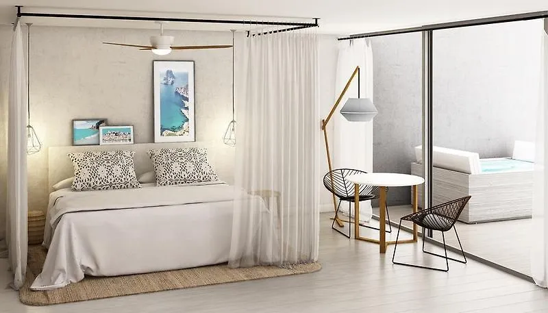 Apartamentos Paradise Beach (Adults Only) Portinatx Hotel