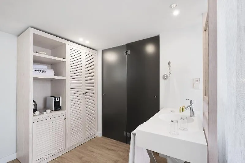 Apartamentos Paradise Beach (Adults Only) Portinatx 5*,  Spain
