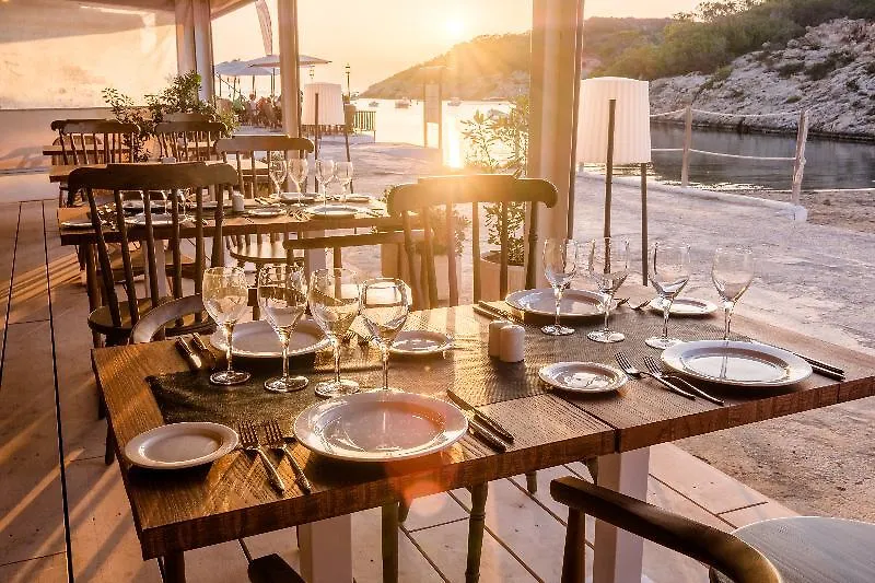 Apartamentos Paradise Beach (Adults Only) Portinatx