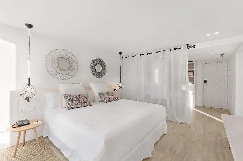 Apartamentos Paradise Beach (Adults Only) Portinatx 5*,  Spanien